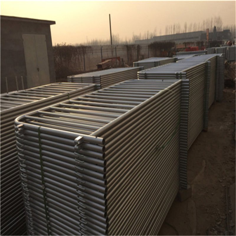2024-05-27crowd-control-barriers-pedestrian-barriers-fence1643