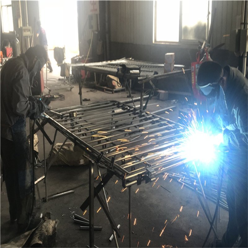 2024-05-27crowd-control-barriers-pedestrian-barriers-fence2100-1