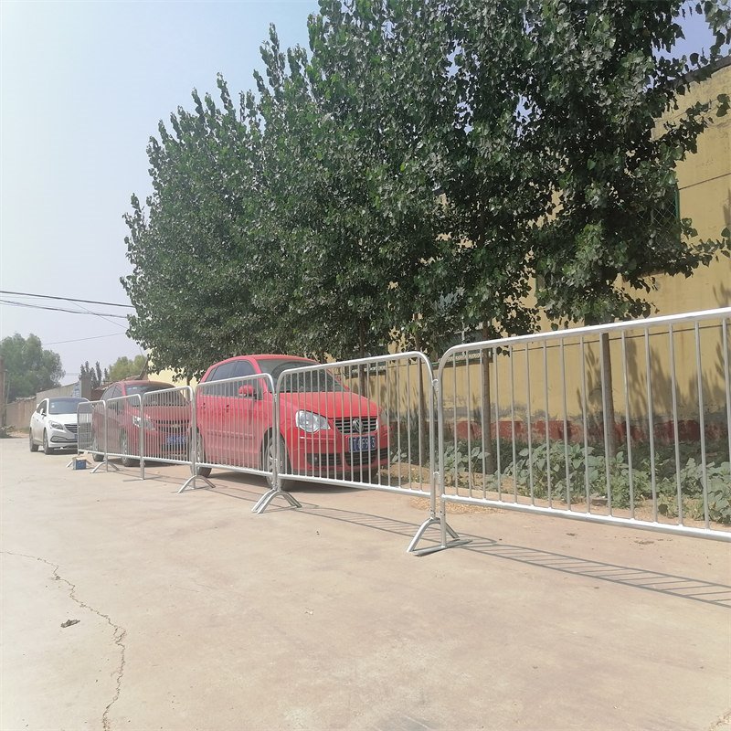 2024-05-27crowd-control-barriers-pedestrian-barriers-fence2337
