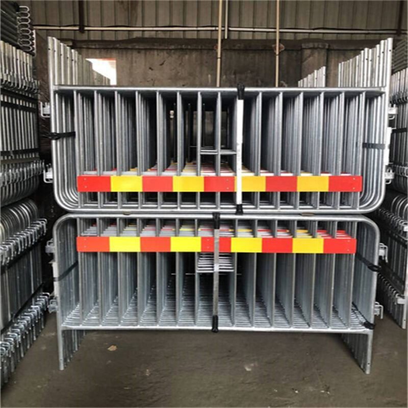 2024-05-27crowd-control-barriers-pedestrian-barriers-fence3927-rotated-1