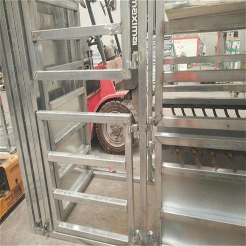 290Corral-Panels