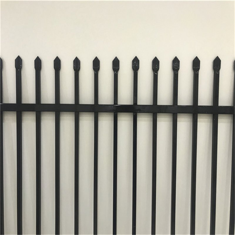2024-05-27steel-tubular-garrison-fencing-hercules-fence-diplomat-fence1067