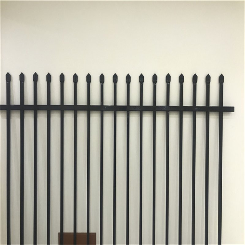 2024-05-27steel-tubular-garrison-fencing-hercules-fence-diplomat-fence1070