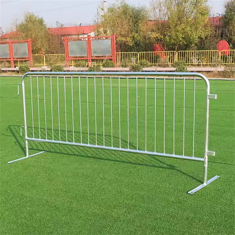 Crowd-control-barriers43