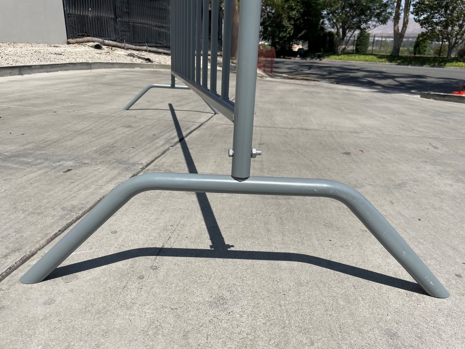 metal-crowd-control-barriers_9_589x@3x.progressive
