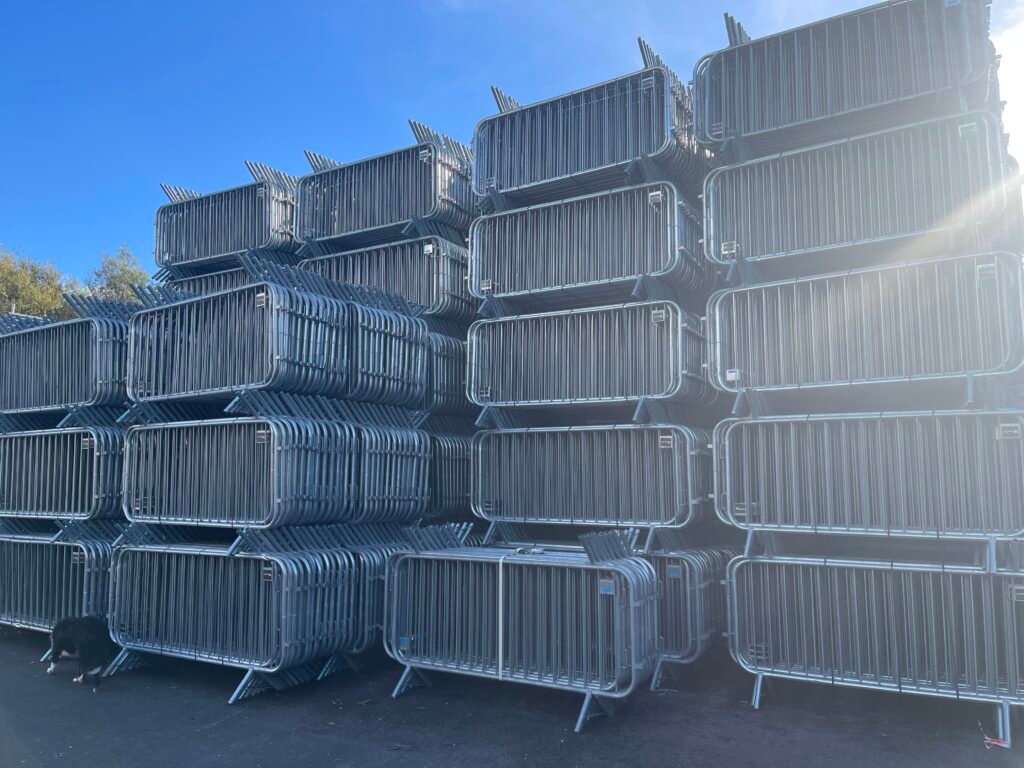 secondhand-crowd-pedestrian-barriers-znd-smartweld-for-sale-949