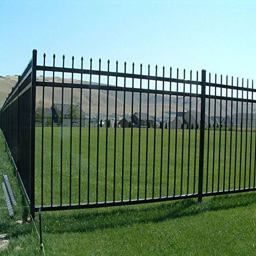 Commercial-Applications-of-Garrison-Fences-3