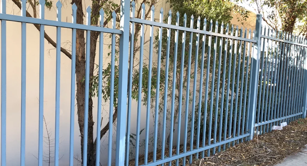 Spear Top Steel Security Fence Spear Top Steel Security Fence