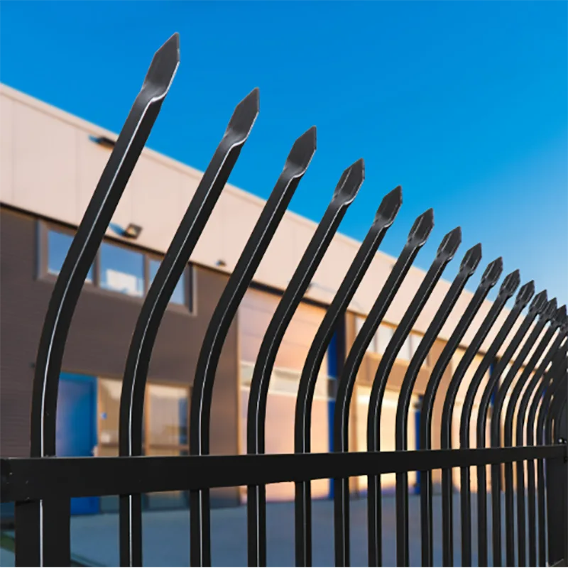 Steel-Welded-Commercial-Curved-Spear-Top-Fence-application-3-1